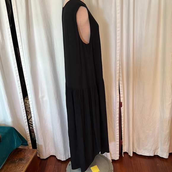 Eileen Fisher Silk georgette Crepe Dropped Waist Tapered Hem Black Dress - Picture 5 of 9